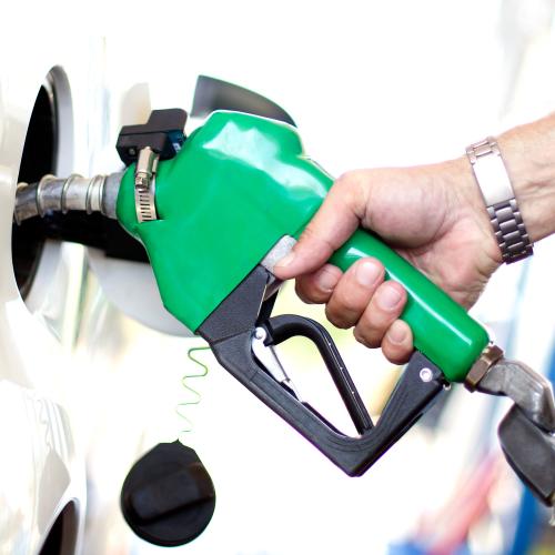 Petrol Prices Plummet Around Adelaide As Oil War Heats Up