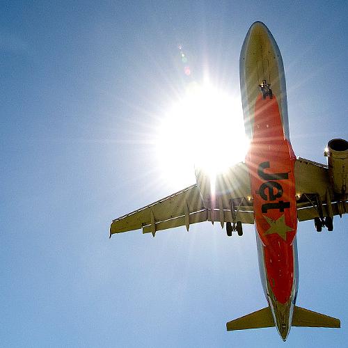 Jetstar Slashes Prices On Flights To Sydney As Border Opens Up Again