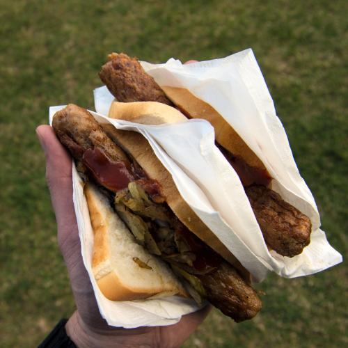 There's A Festival For Sausage In Bread Happening In Adelaide