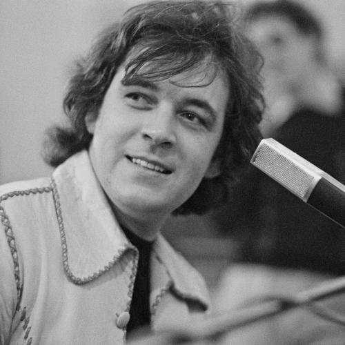 Procol Harum Frontman Gary Brooker Has Died At 76